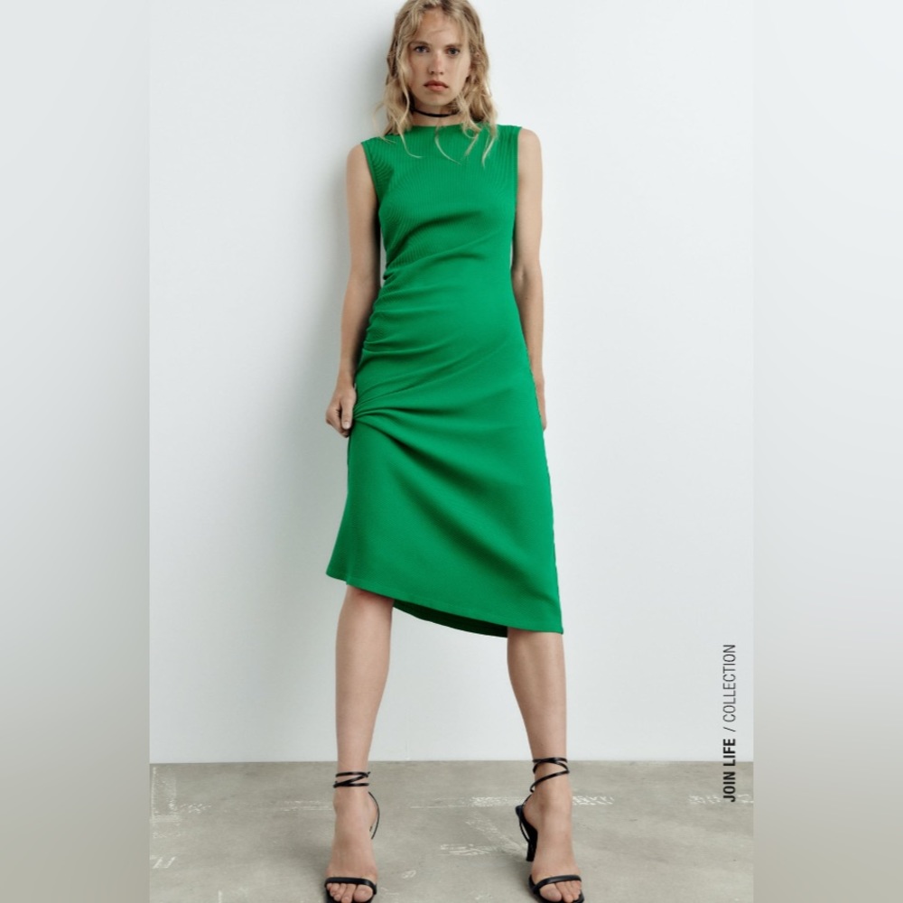 NEW with tags: Zara ruched rib midi dress. Size XL. Color: Green